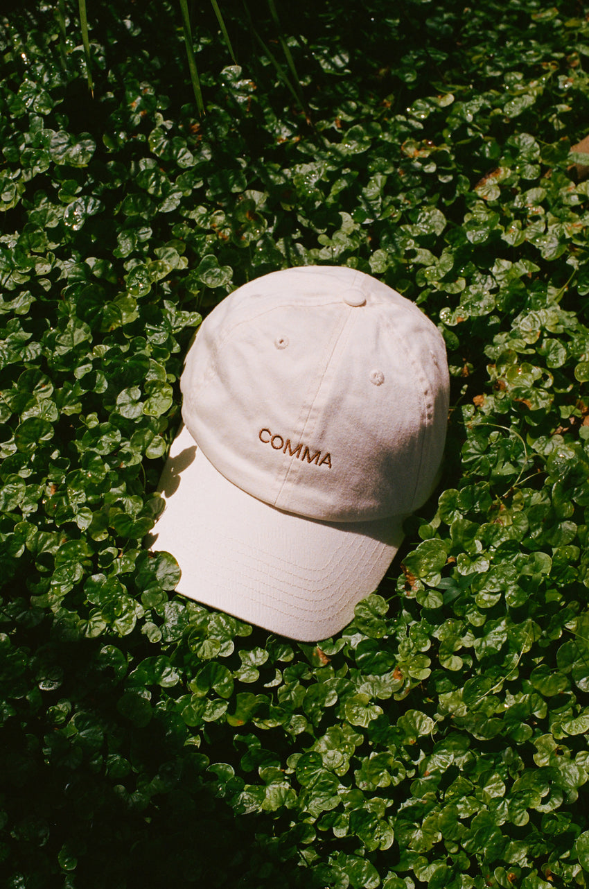 Comma Cap